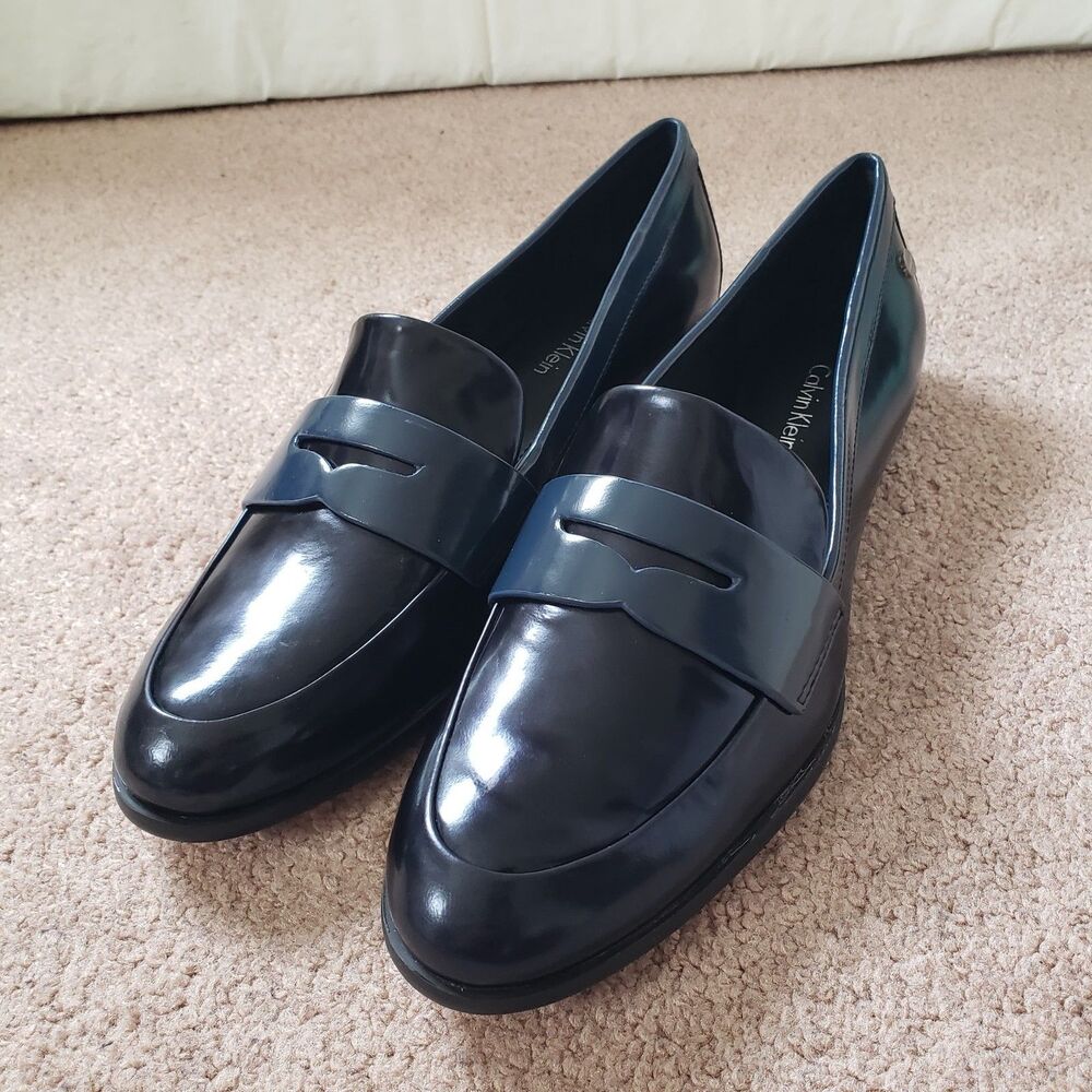 Calvin Klein women's Celia Penny Loafers Metallic Blue Black Patent Leather 6.5